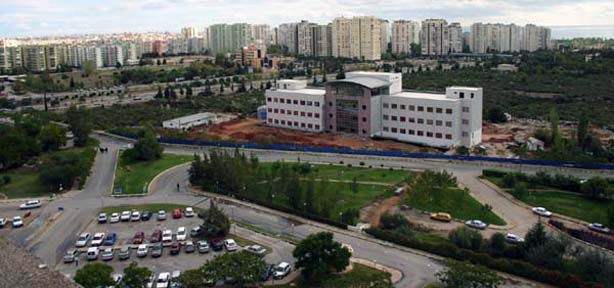 Akdeniz üniversitesinde TİS imzalandı