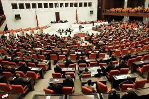 Tasarı, çalışma barışını bozacak ve birçok sendikayı işlevsizleştirecektir