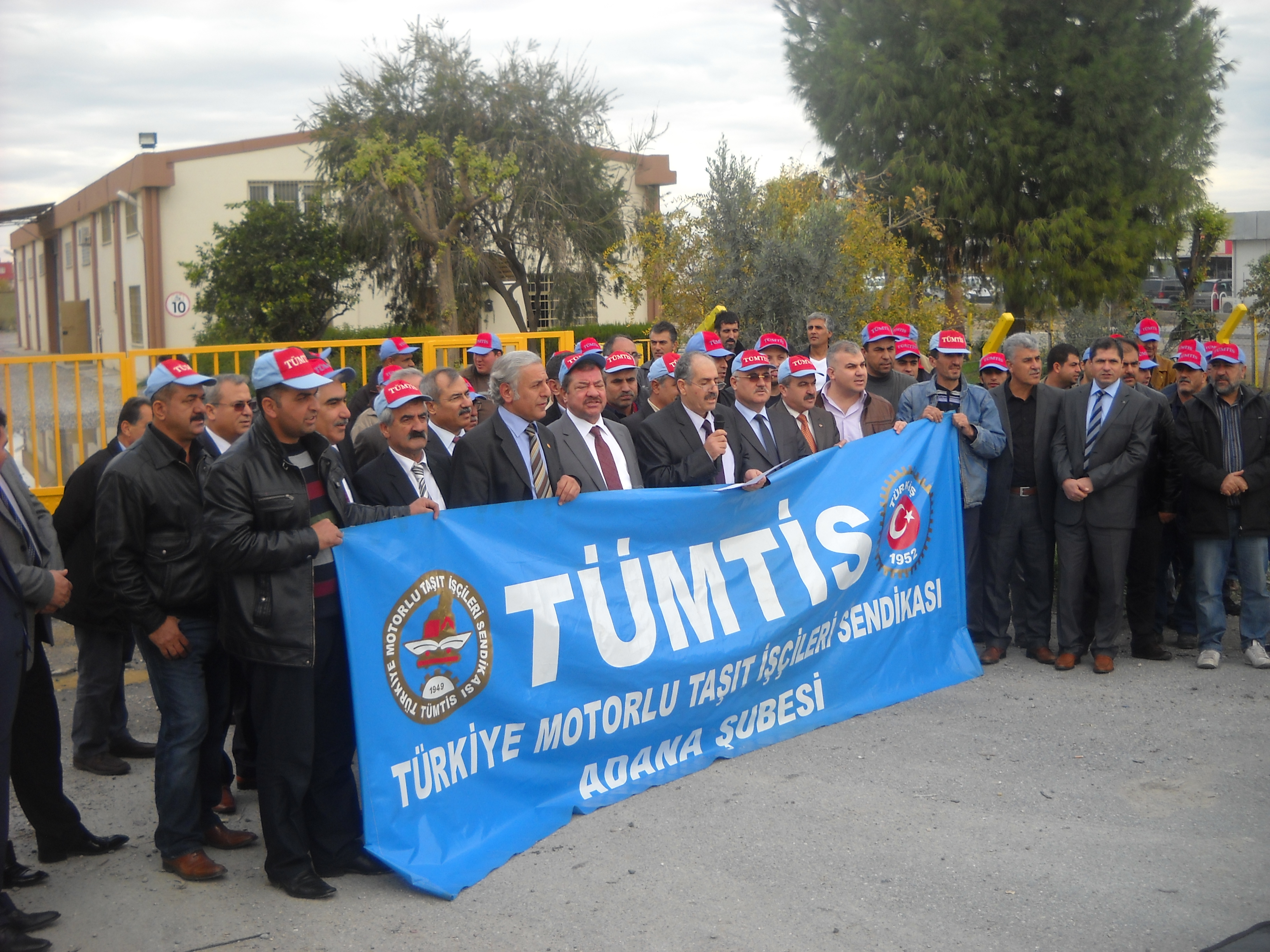 Adana Şubemiz’den Tümtis’e destek