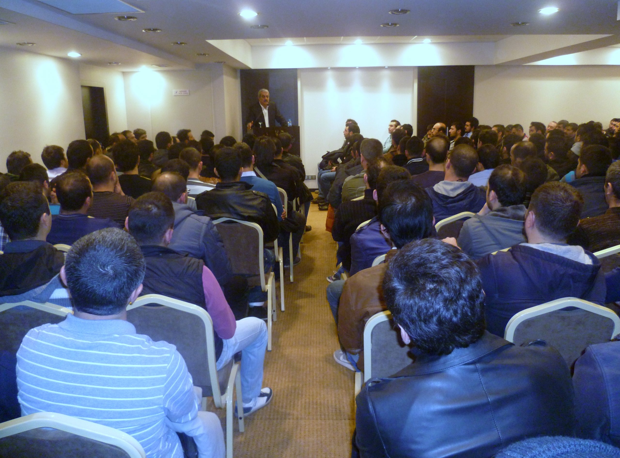 İzmir Şubemizde TPI A.Ş İşyerinde Çalışan Üyelerimize TİS Bilgilendirme Toplantısı