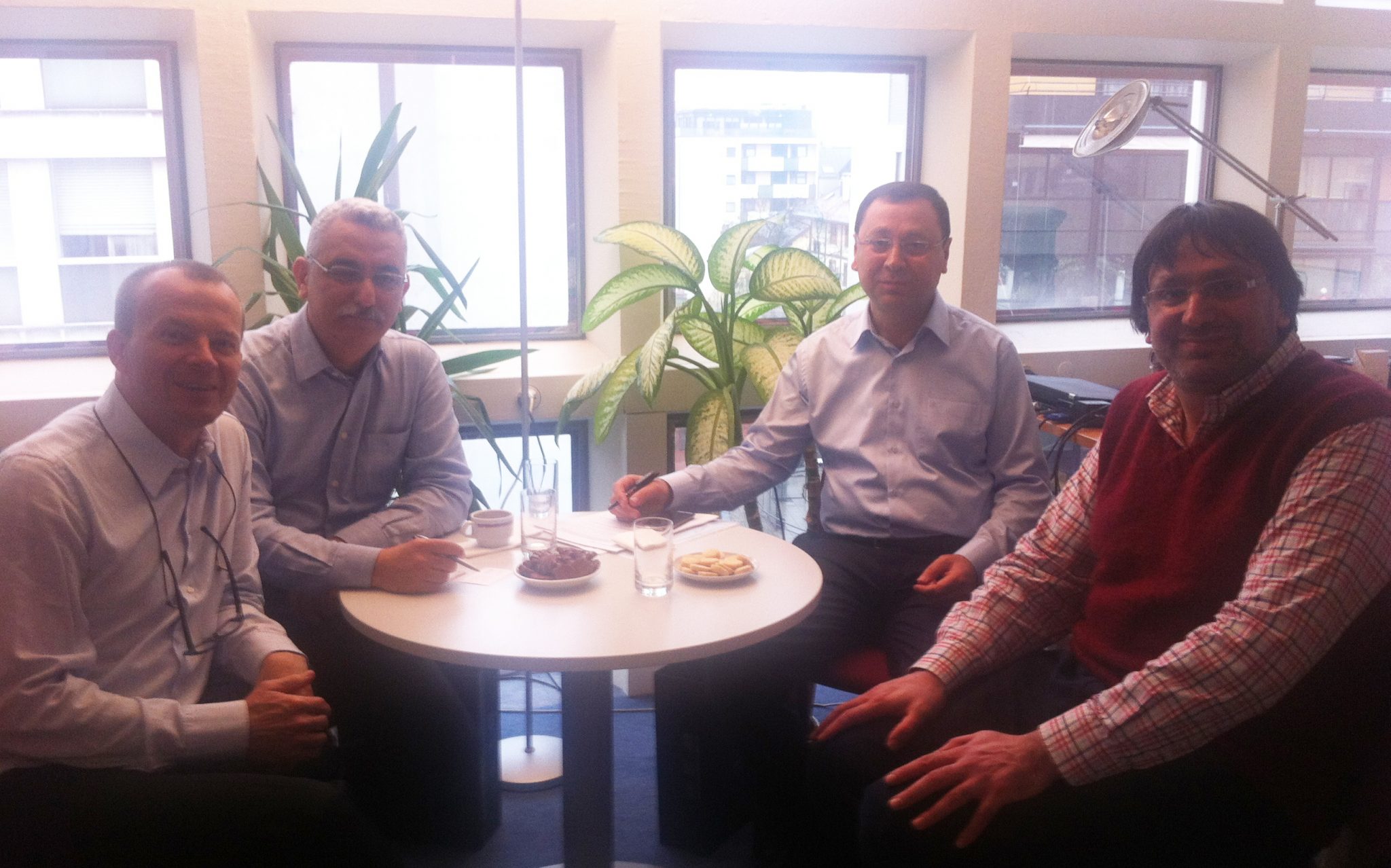 Petrol-İş Yönetimi IndustriALL Yönetimi ile Cenevre'de Görüştü