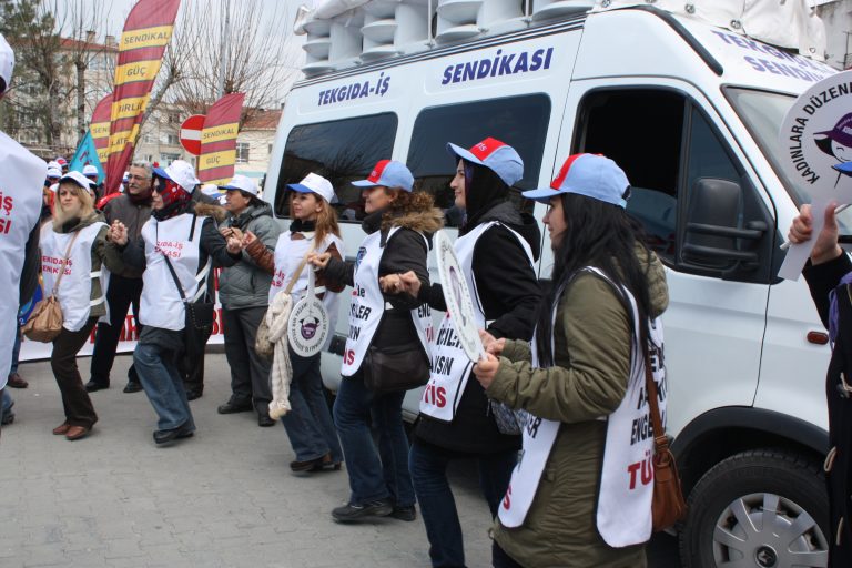 İŞÇİLER 'TAŞERONA HAYIR' DEDİ