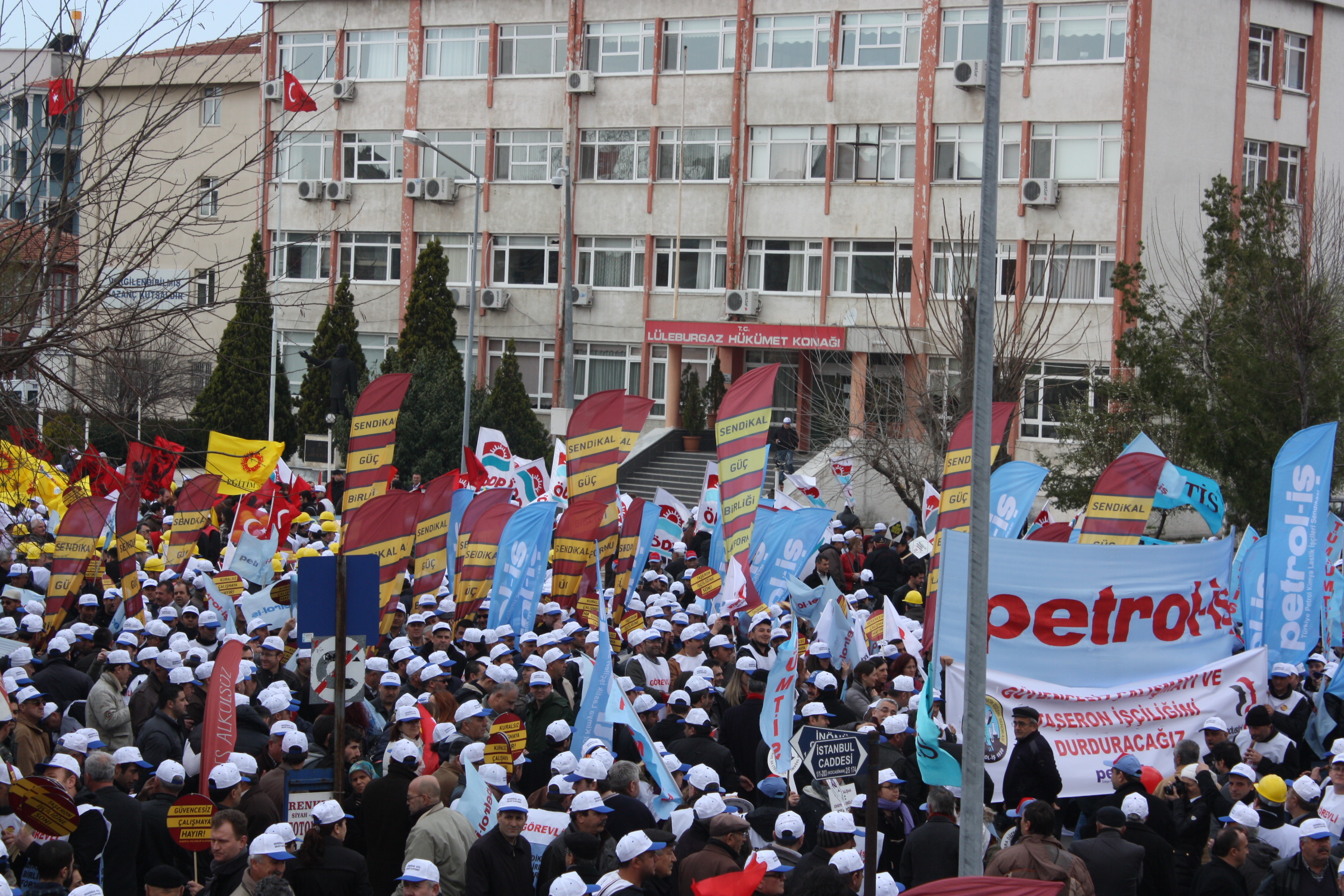 İŞÇİLER 'TAŞERONA HAYIR' DEDİ