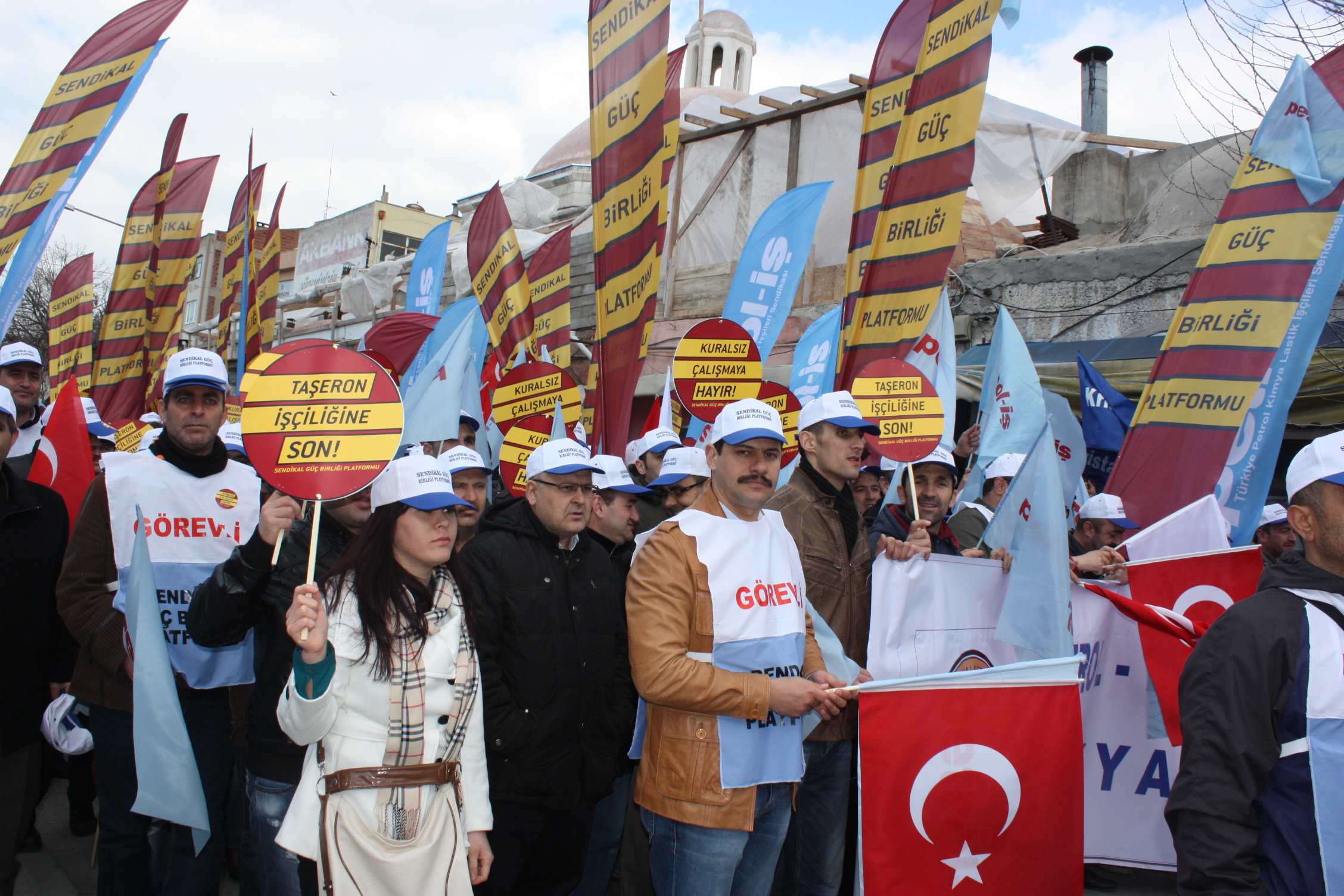 İŞÇİLER 'TAŞERONA HAYIR' DEDİ