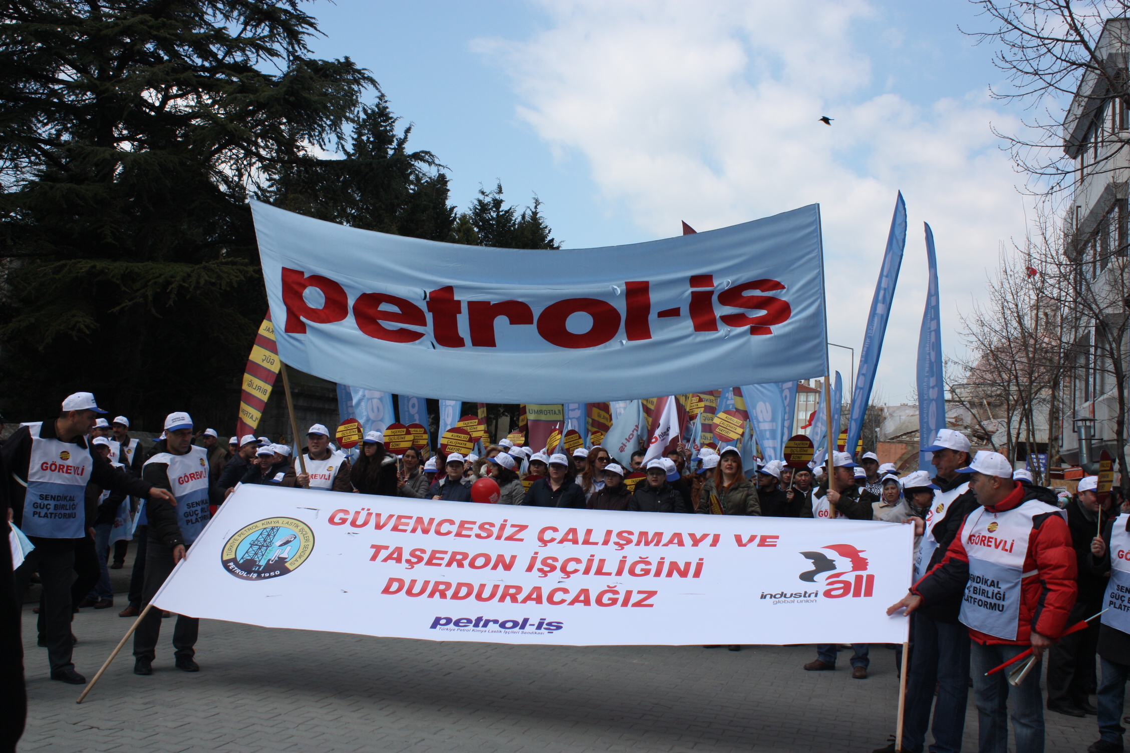 İŞÇİLER 'TAŞERONA HAYIR' DEDİ