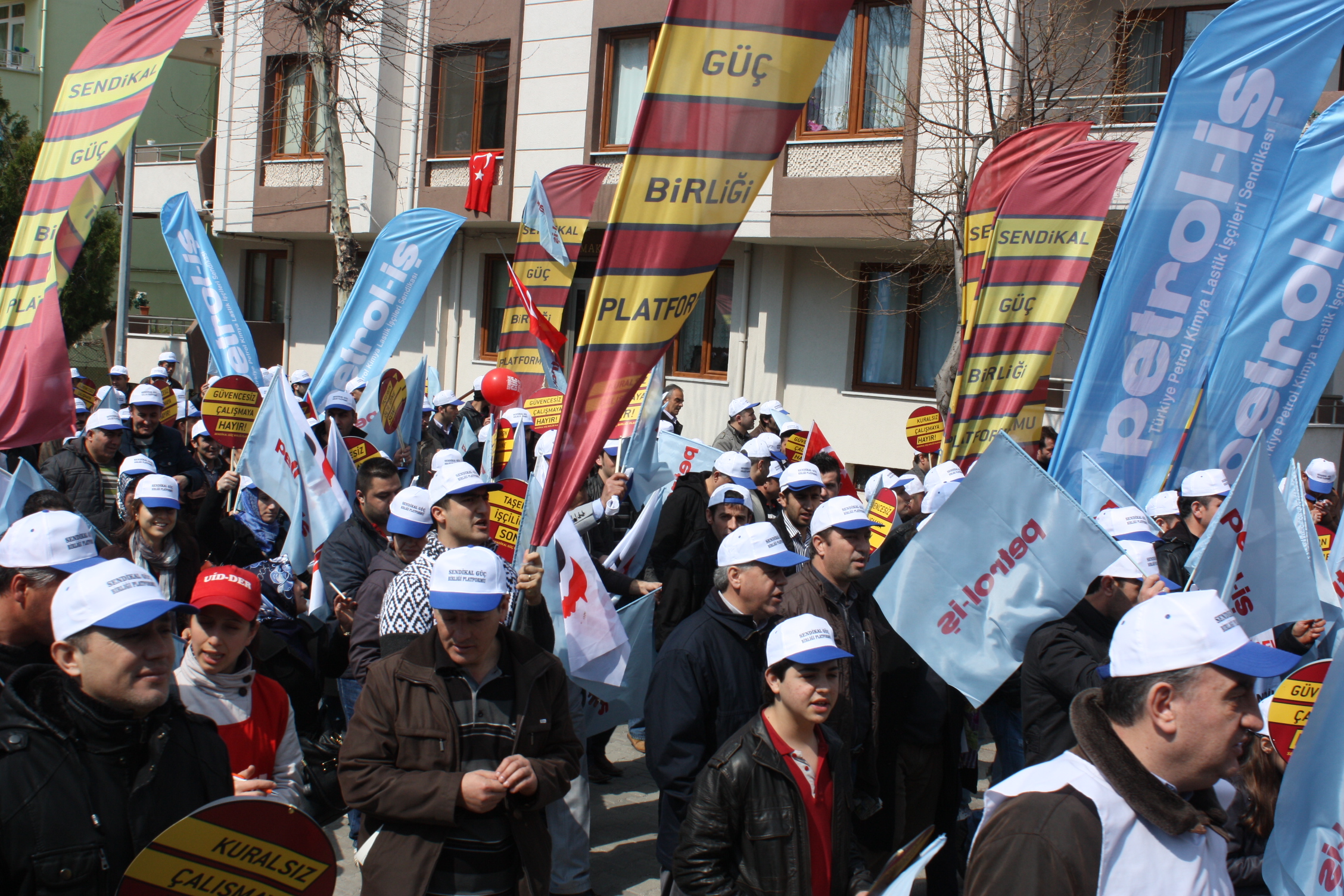 İŞÇİLER 'TAŞERONA HAYIR' DEDİ