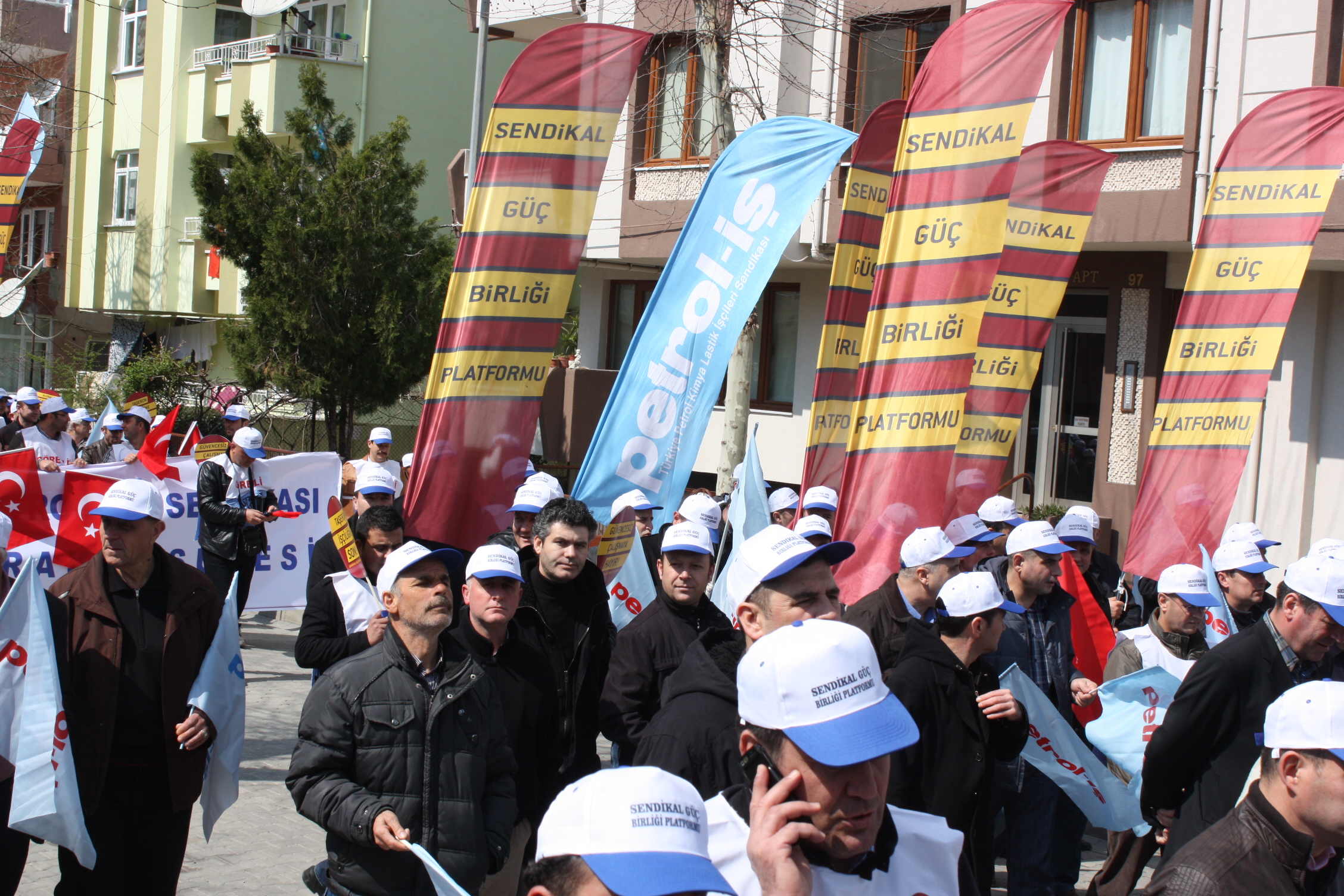 İŞÇİLER 'TAŞERONA HAYIR' DEDİ