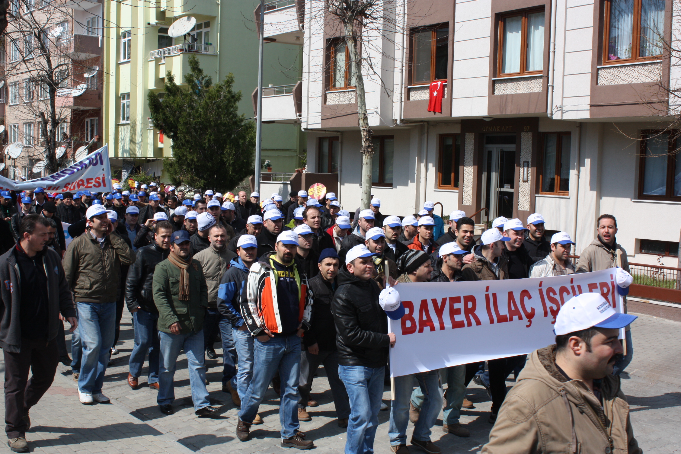 İŞÇİLER 'TAŞERONA HAYIR' DEDİ