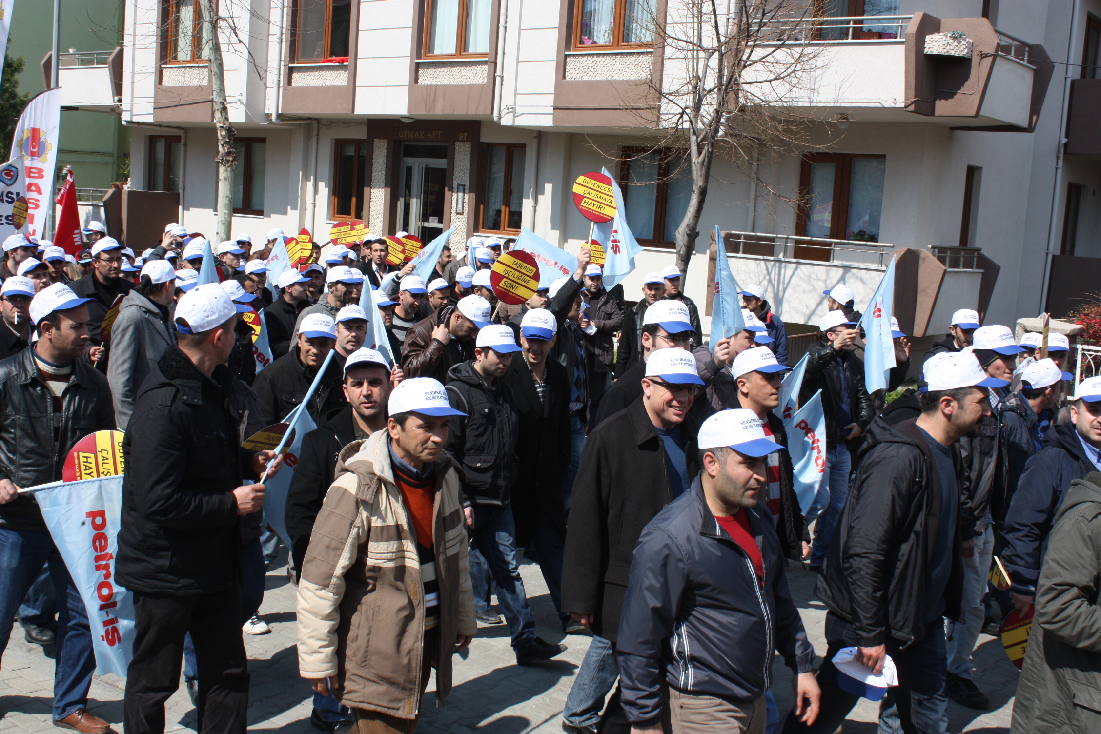 İŞÇİLER 'TAŞERONA HAYIR' DEDİ