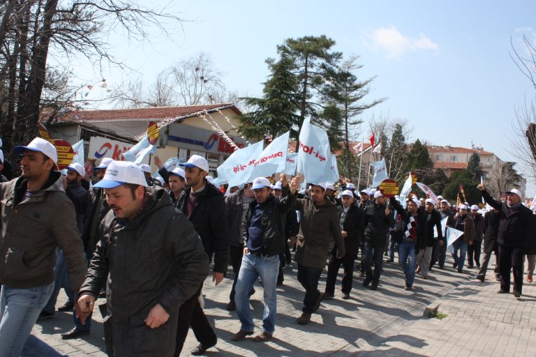 İŞÇİLER 'TAŞERONA HAYIR' DEDİ