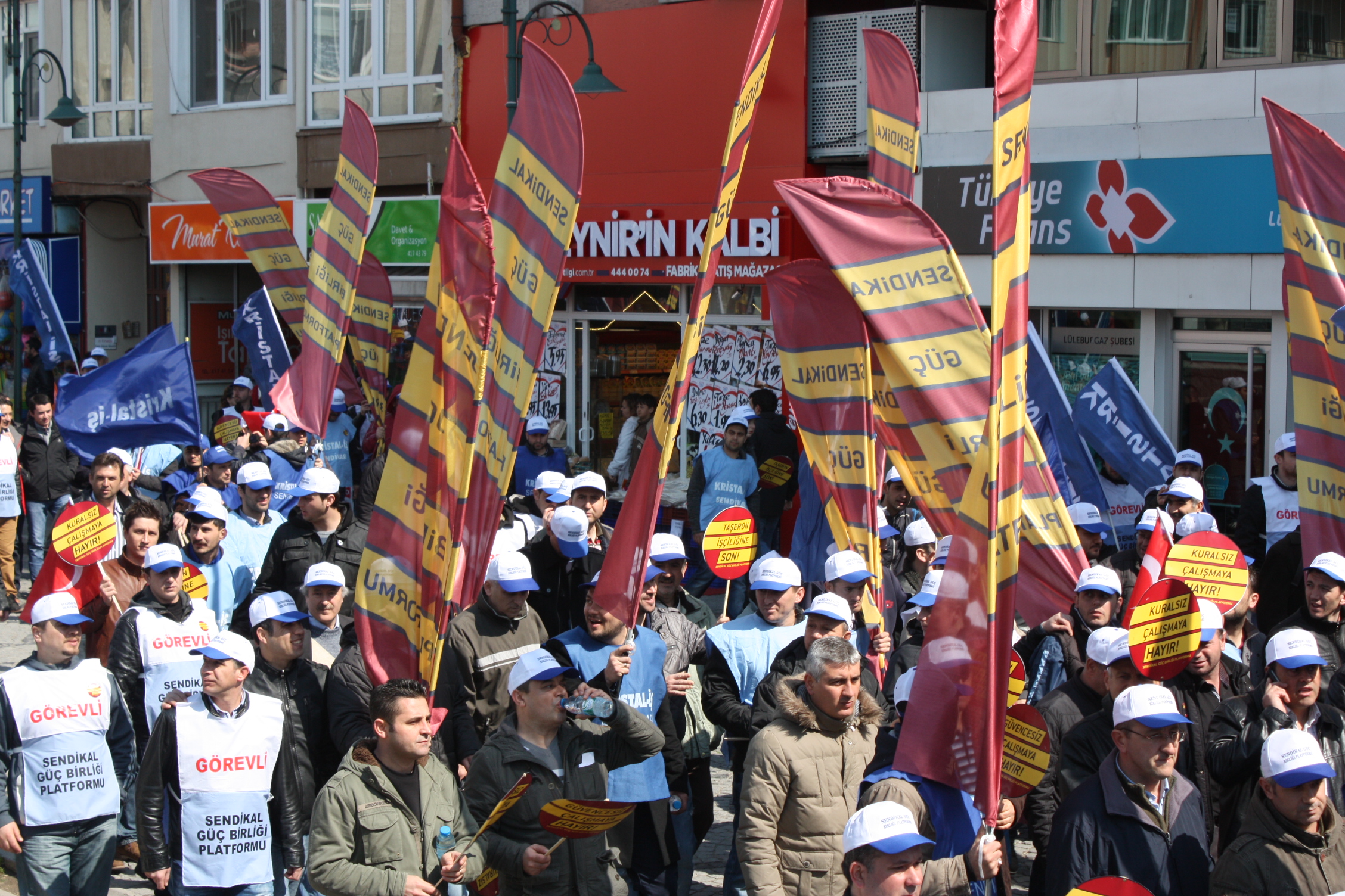 İŞÇİLER 'TAŞERONA HAYIR' DEDİ