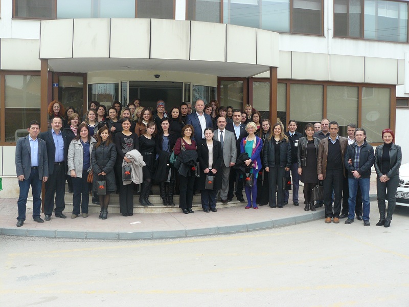 Kocaeli Şubemiz 8 Mart'ı Tüpraş'ta Çalışan Üyelerimizle Kutladı