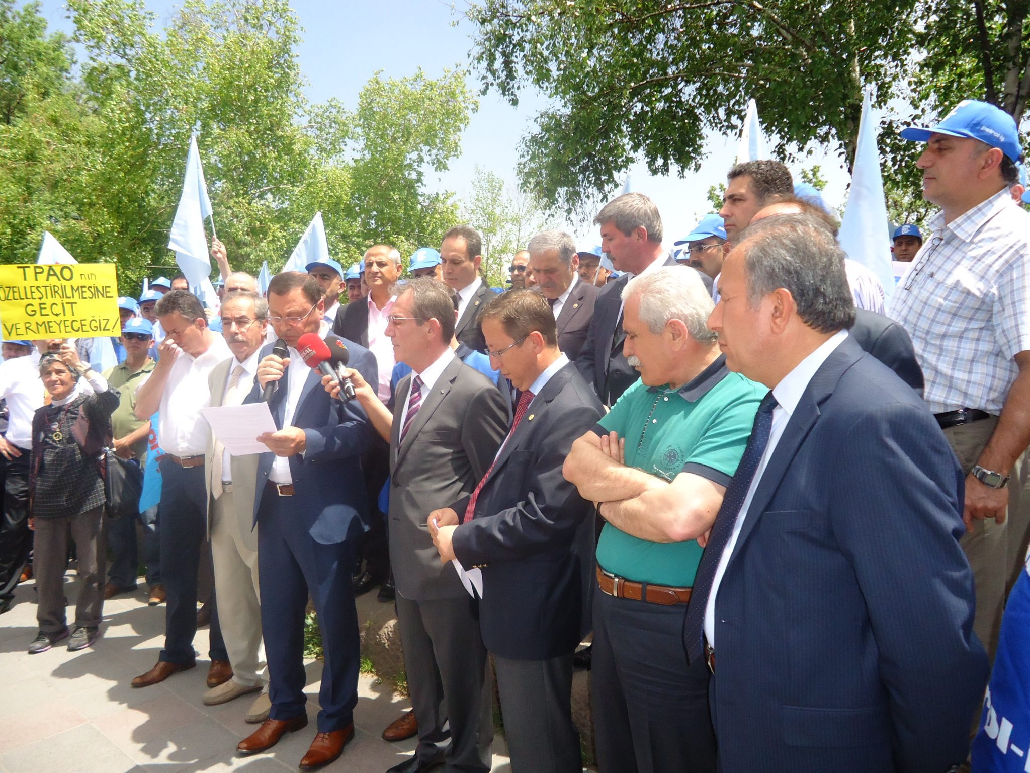 “Petrol sektöründe TPAO'dan vazgeçilemez”