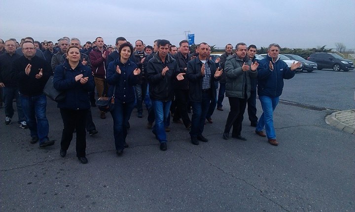 Greif işçileri ve taraftar gruplarından destek