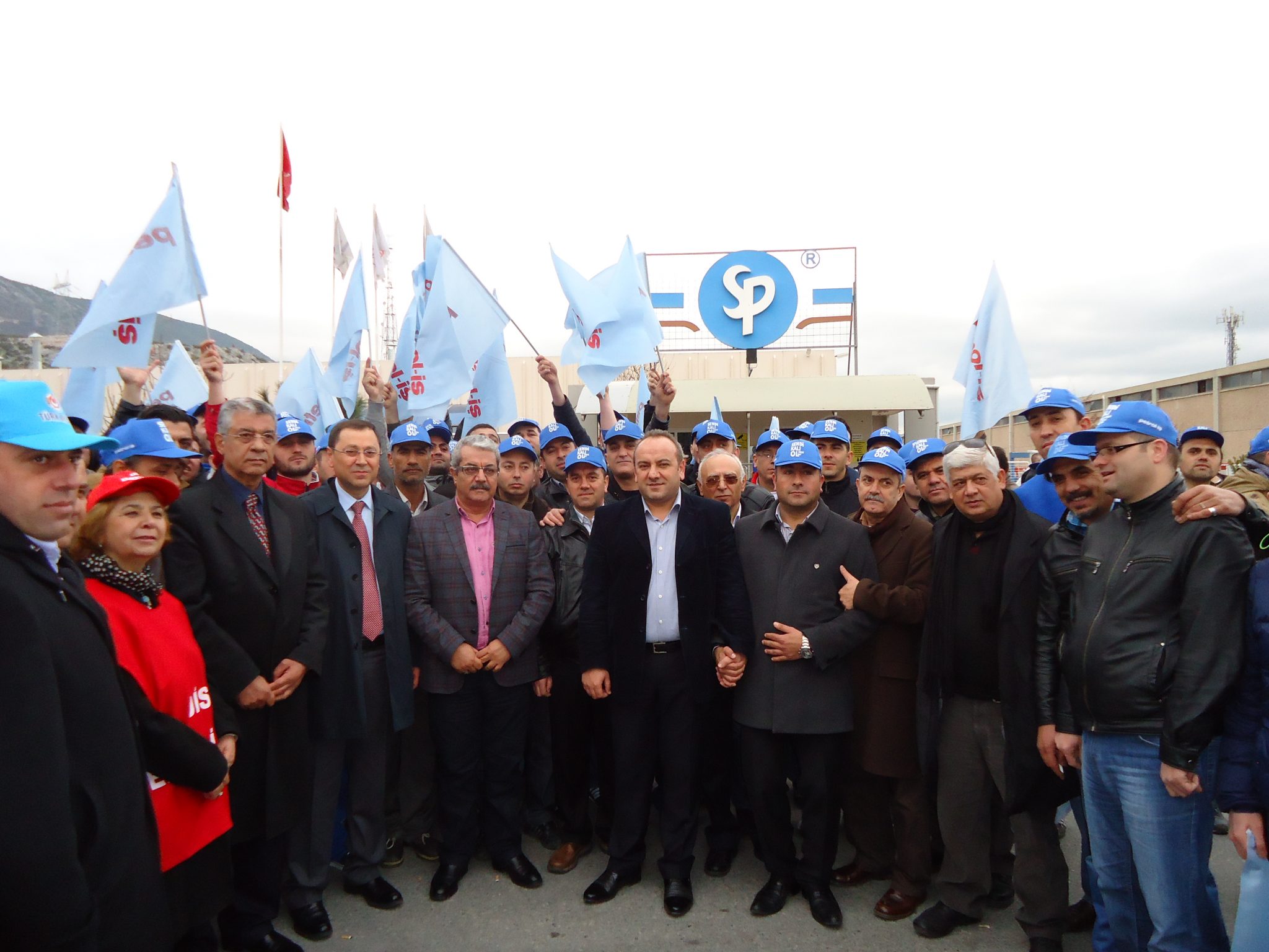 İzmir Şubemizden SP EGE’de Taciz Protestosuna Destek