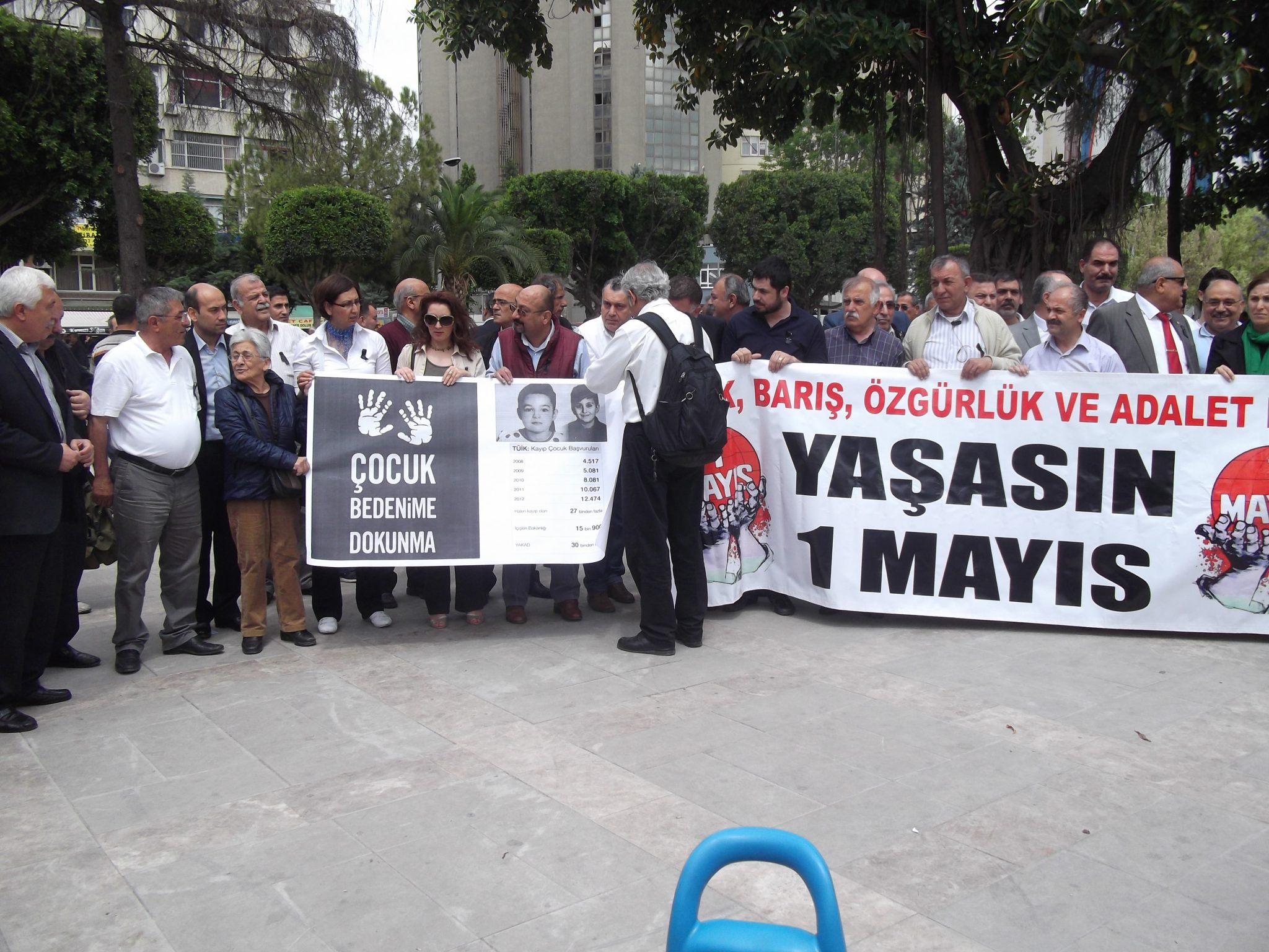 Adana'da 1 Mayıs'a Çağrı Standı