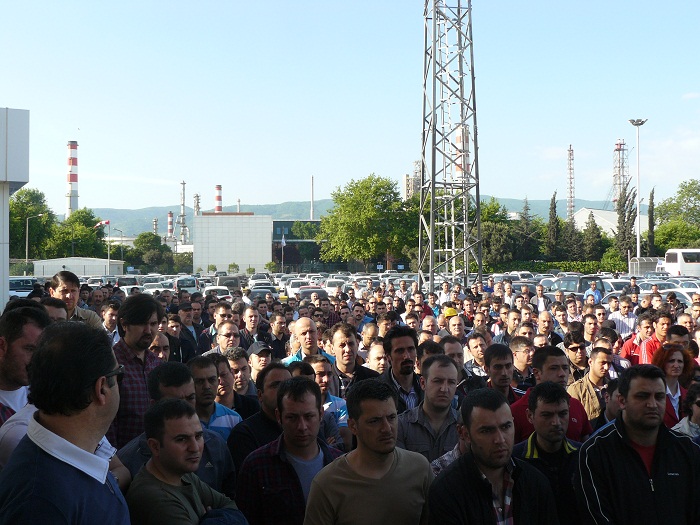 Kocaeli Şube Kitlesel Katılımla İş Bıraktı