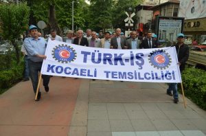 Türk-İş Kocaeli Bölge Temsilciliği Soma İçin Yürüdü