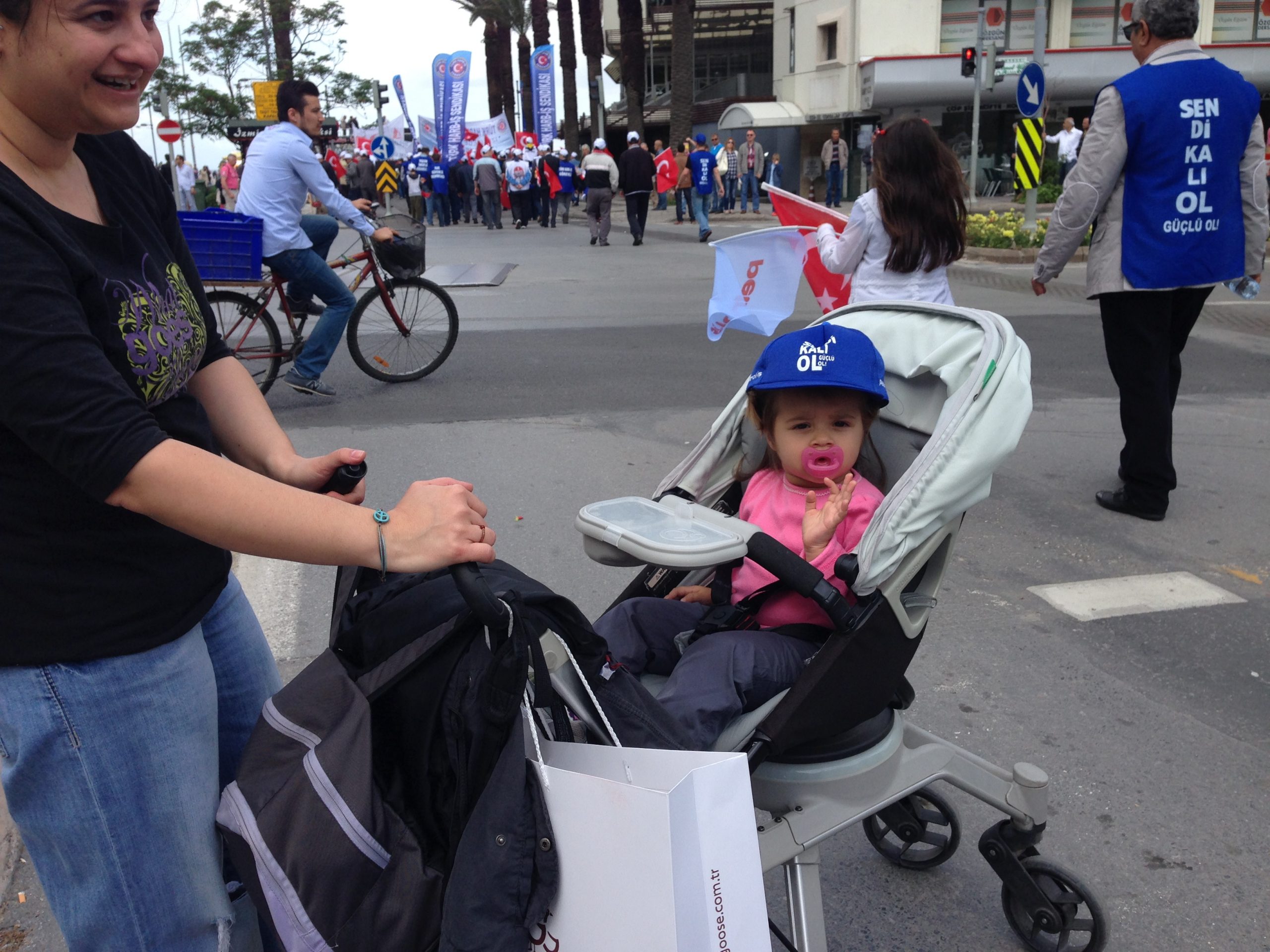 İzmir'de coşkulu 1 Mayıs