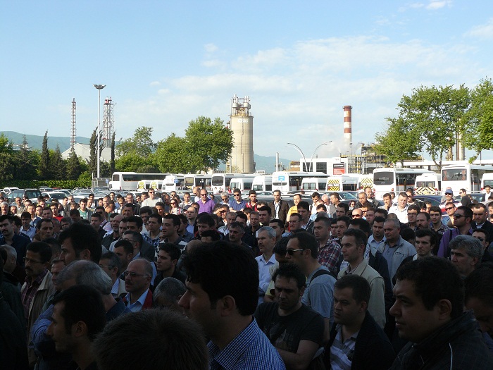 Kocaeli Şube Kitlesel Katılımla İş Bıraktı