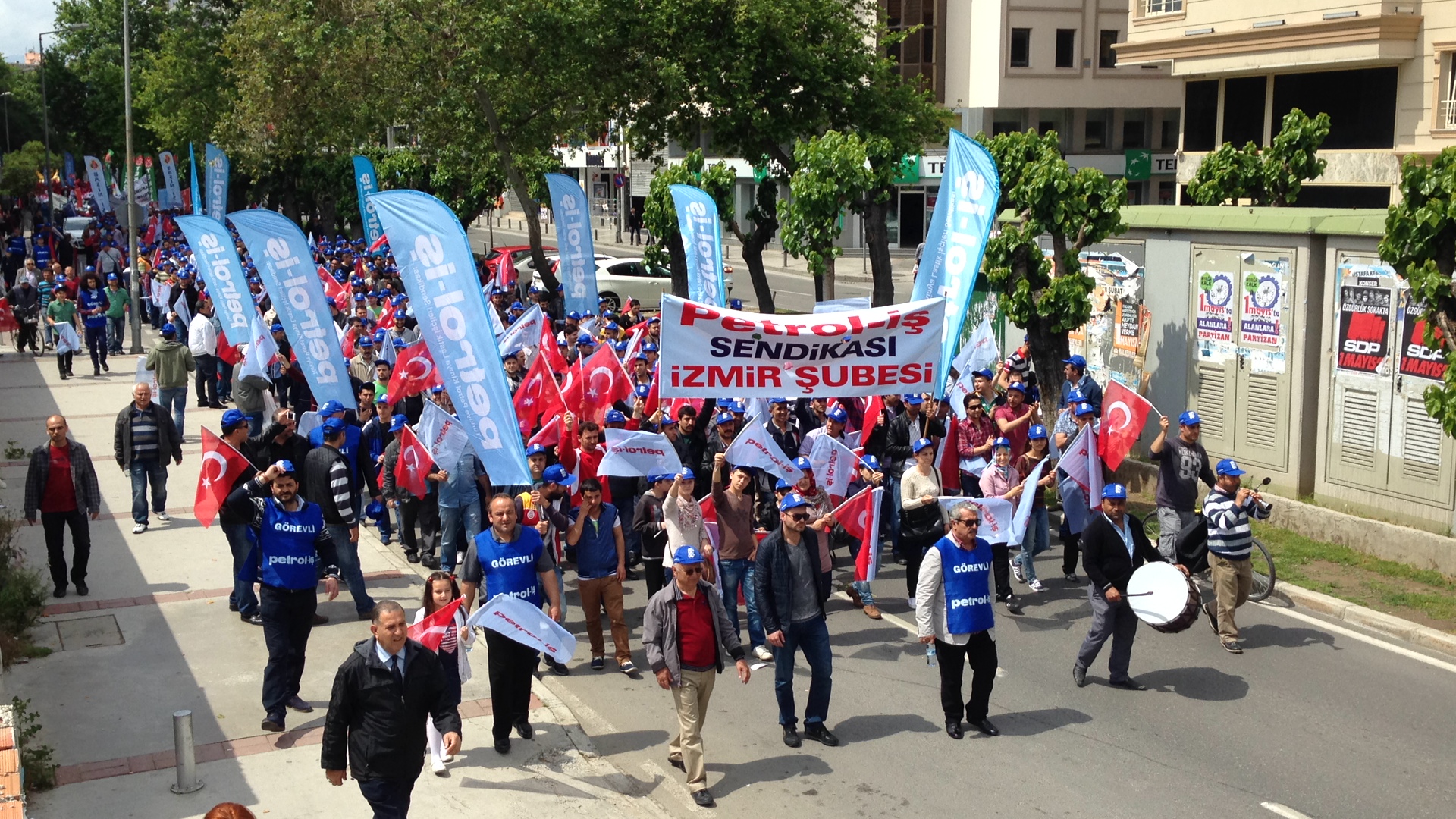 İzmir'de coşkulu 1 Mayıs