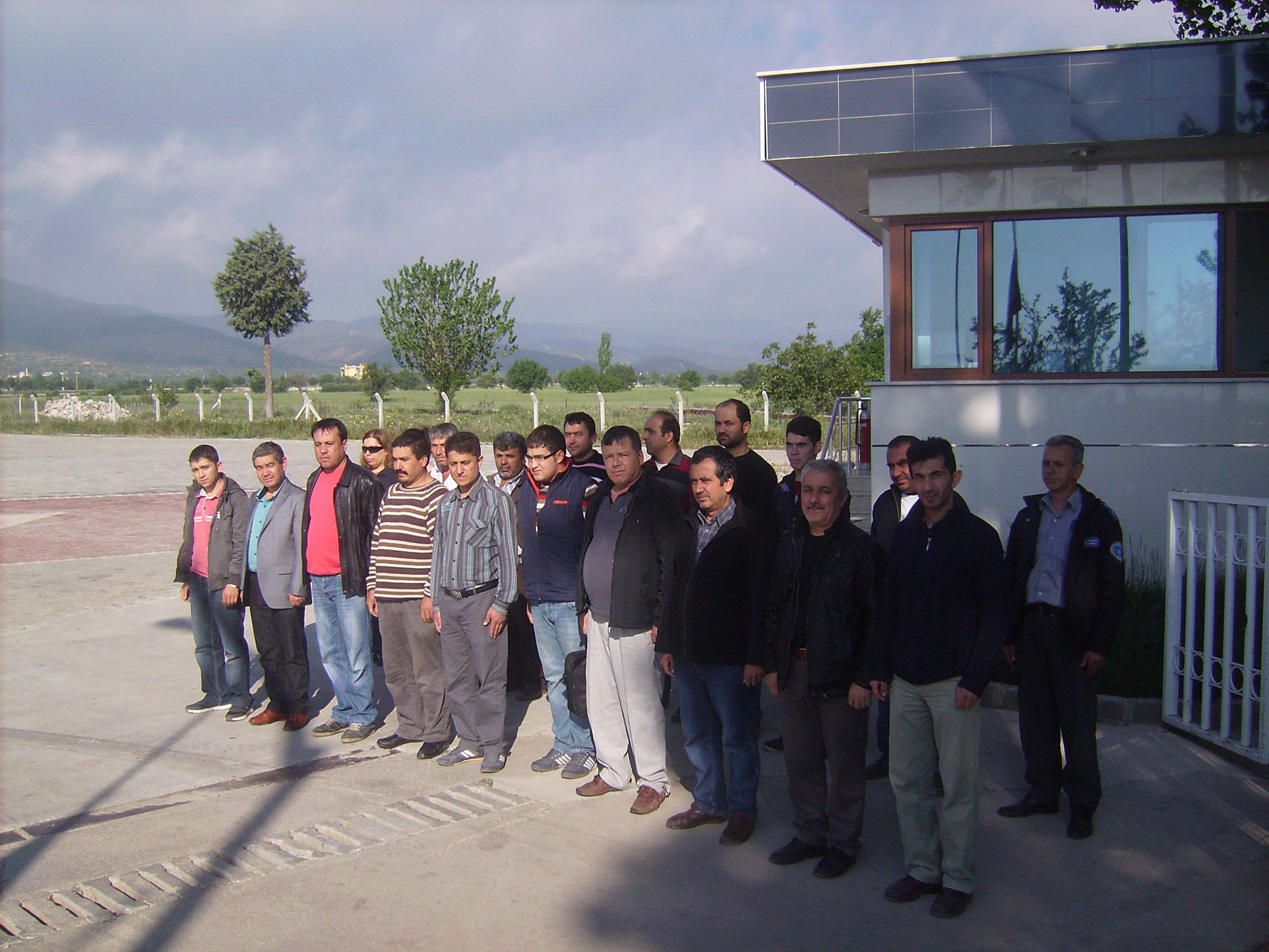 İzmir'de Soma İçin İş Bırakma