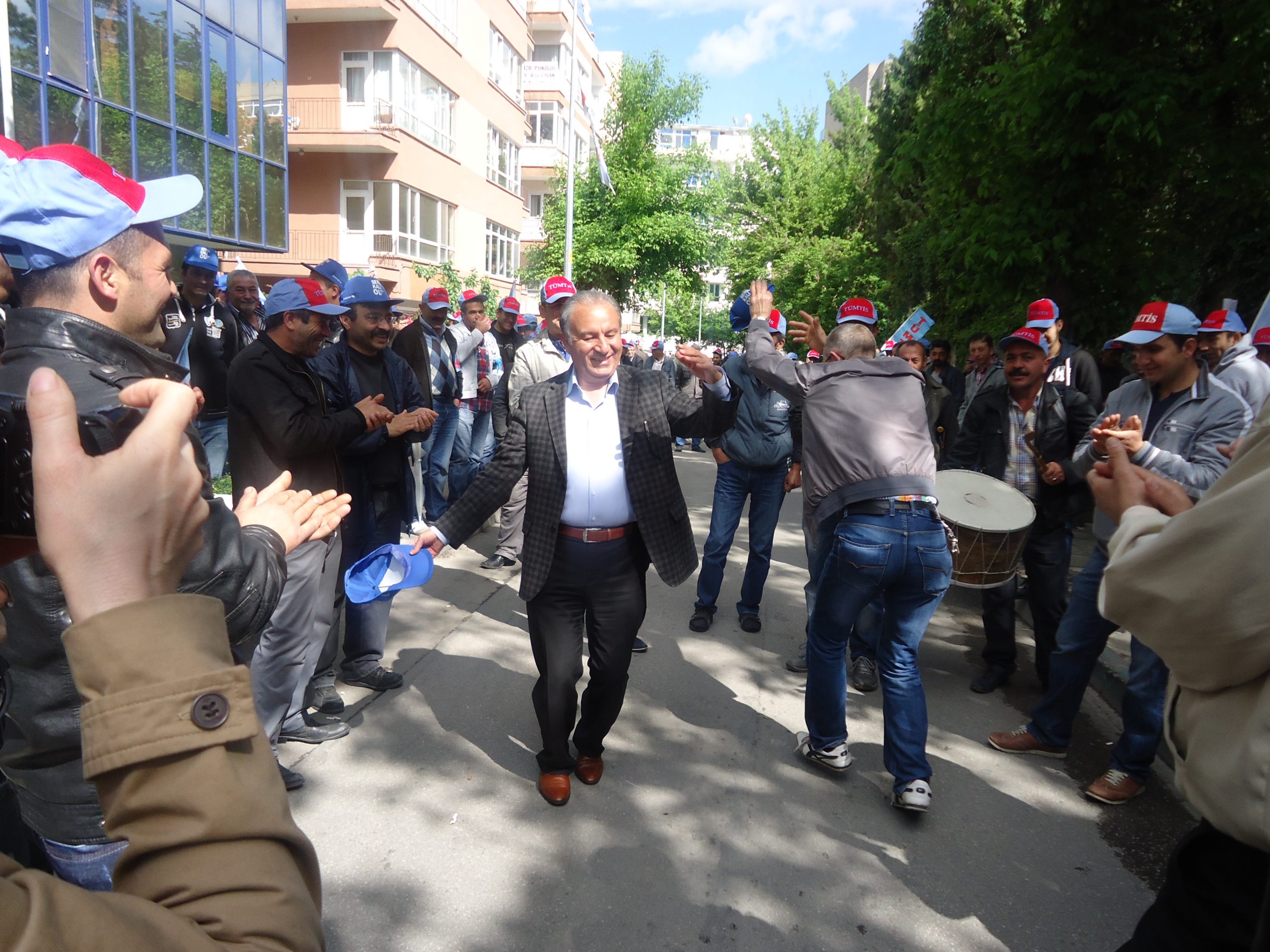 Ankara Şube 1 Mayıs'a Tandoğan'da “merhaba” dedi