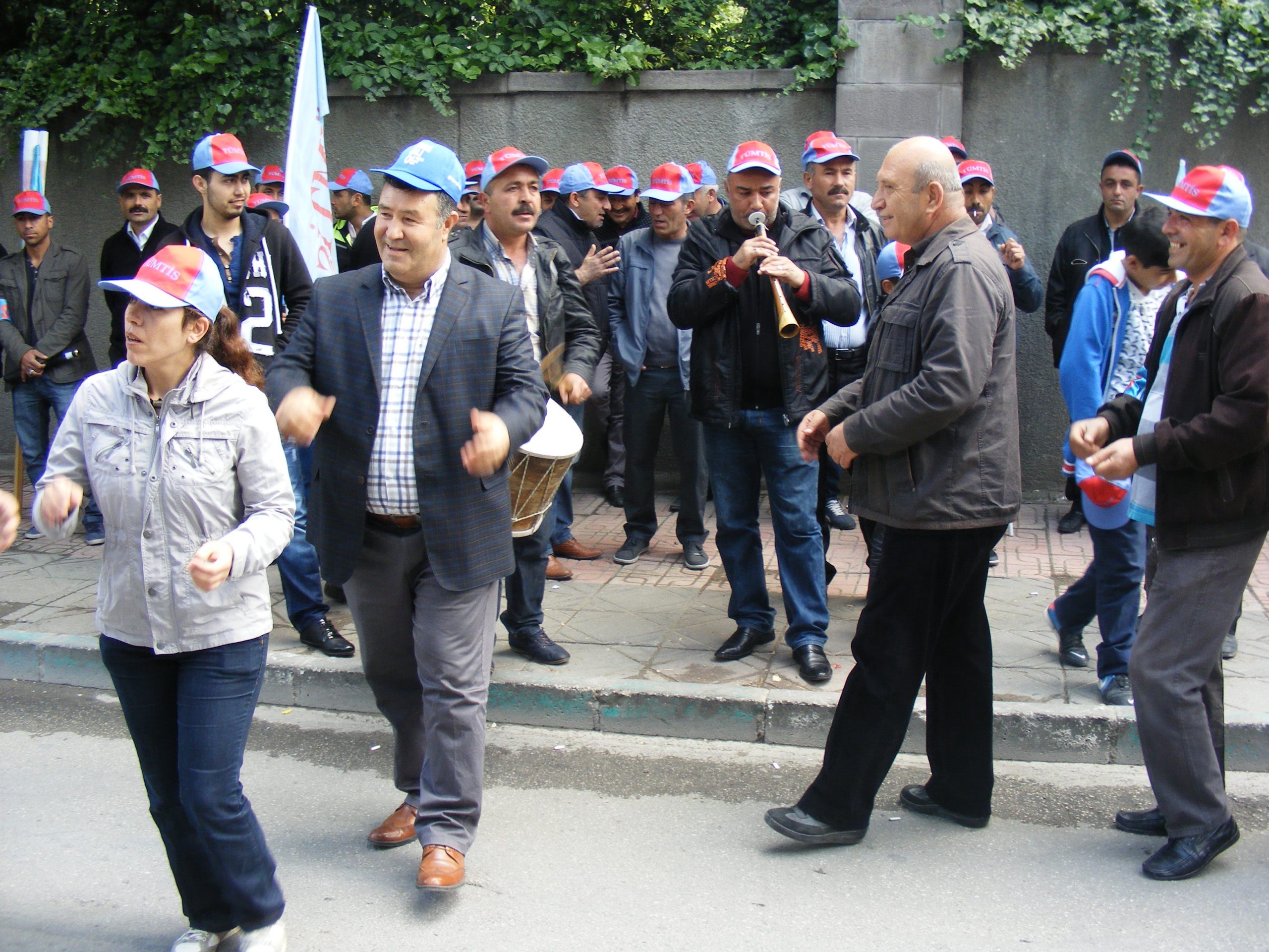 Ankara Şube 1 Mayıs'a Tandoğan'da “merhaba” dedi