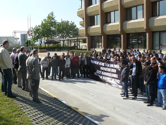 Kocaeli Şube Kitlesel Katılımla İş Bıraktı