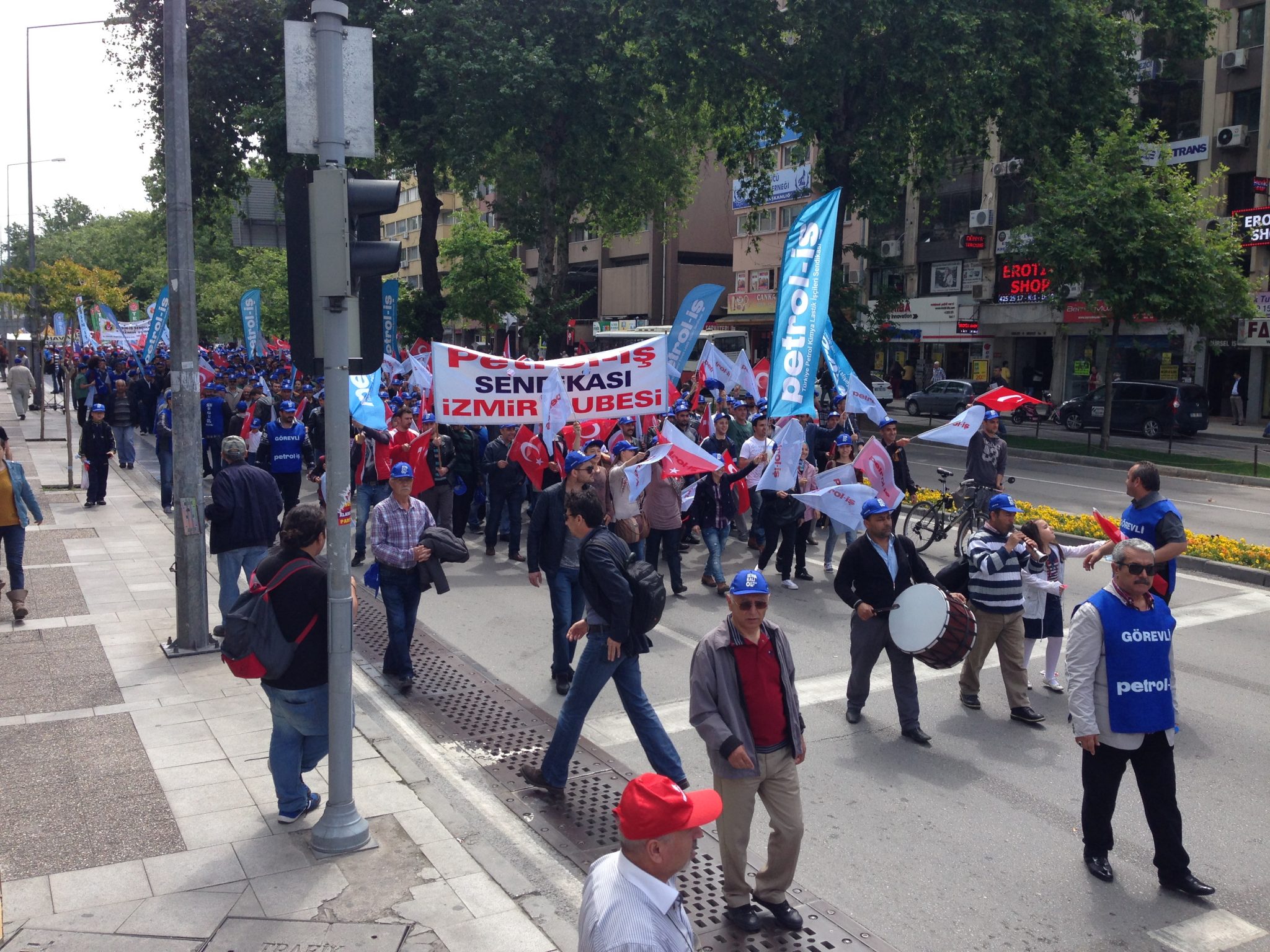 İzmir'de coşkulu 1 Mayıs