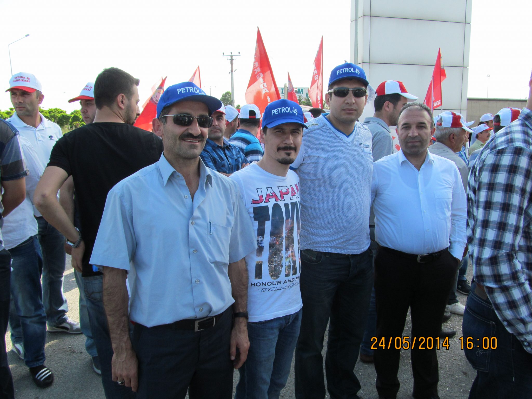 Bursa Şubemizden SÜTAŞ İşçilerine Dayanışma Ziyareti