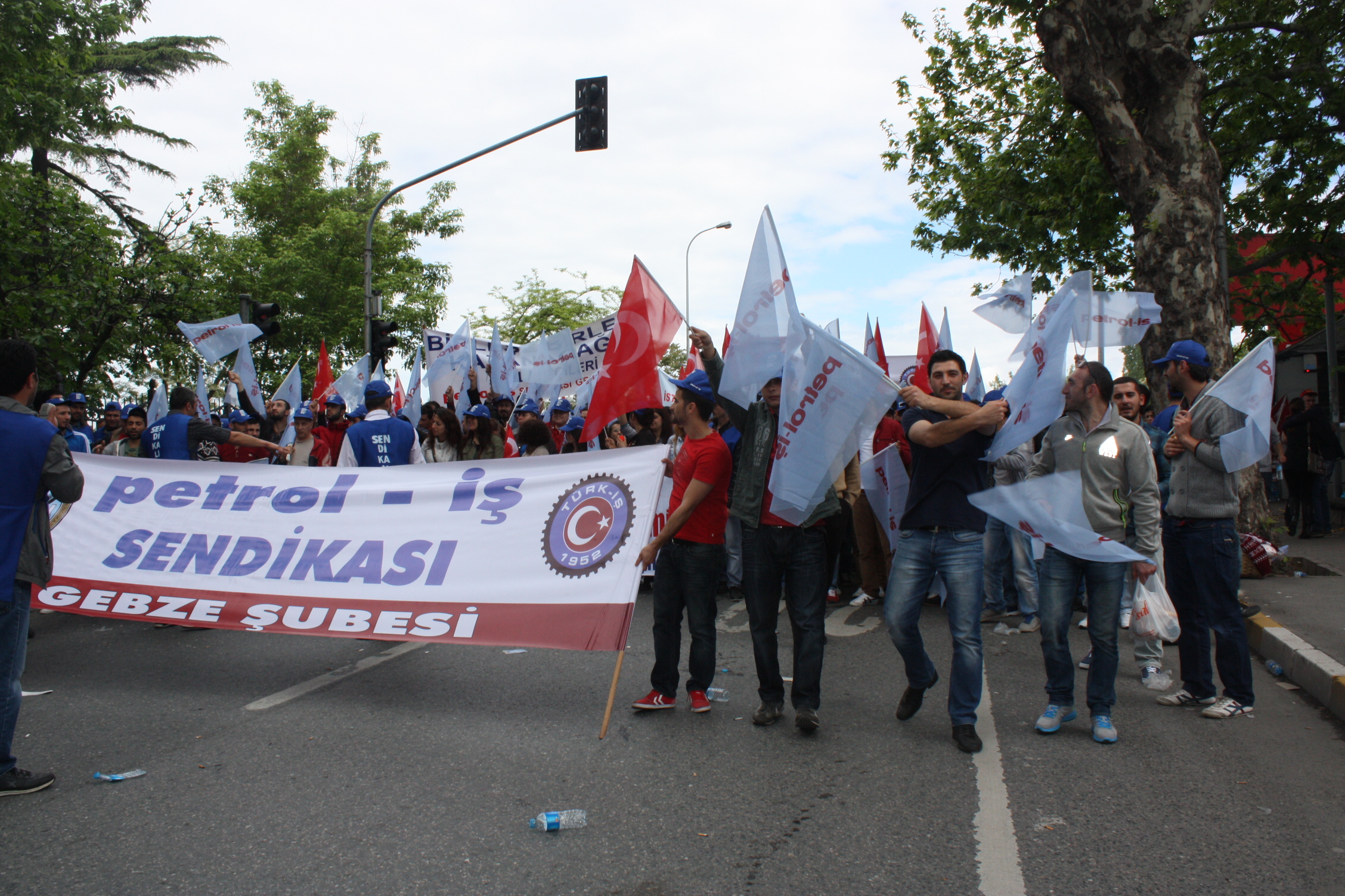 Gebze Şubemizin Kadıköy'de 1 Mayıs Kutlaması