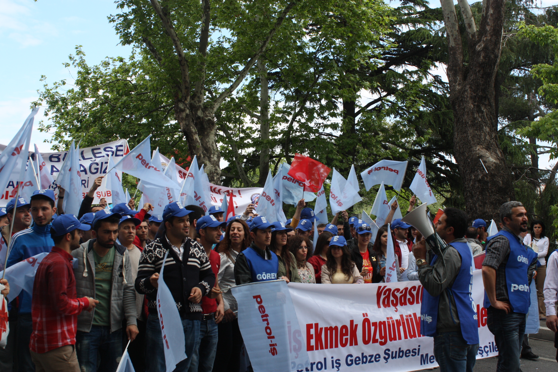 Gebze Şubemizin Kadıköy'de 1 Mayıs Kutlaması