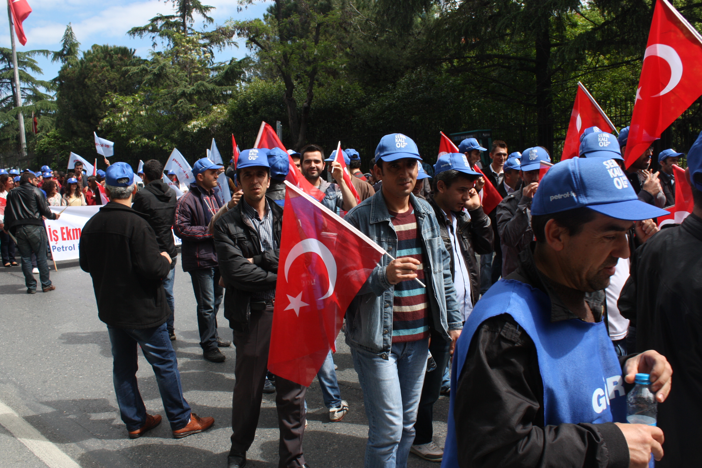 Gebze Şubemizin Kadıköy'de 1 Mayıs Kutlaması
