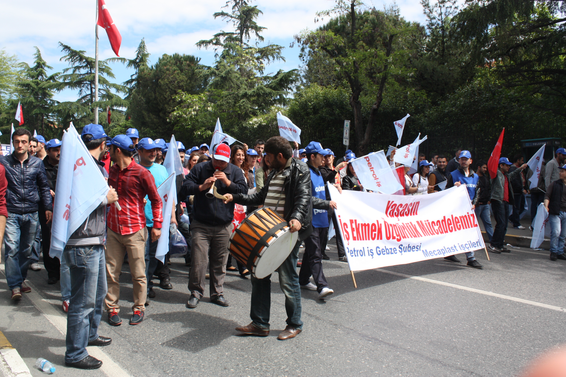 Gebze Şubemizin Kadıköy'de 1 Mayıs Kutlaması