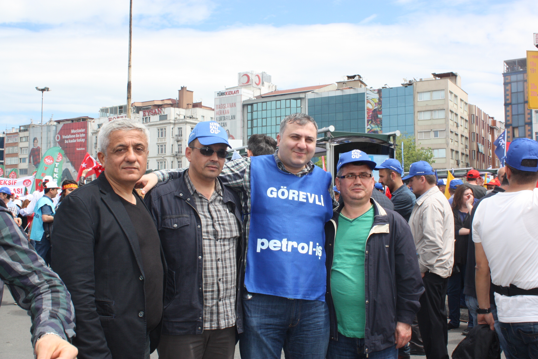 Gebze Şubemizin Kadıköy'de 1 Mayıs Kutlaması