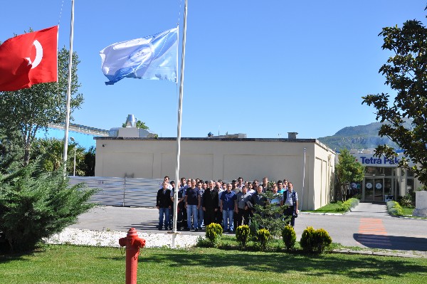 İzmir'de Soma İçin İş Bırakma