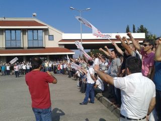 Kent Gıda İşçisi Greve Devam Dedi