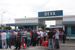 İŞÇİLERİN SENDİKALARINI ÖZGÜRCE SEÇMELERİ MEŞRU VE YASAL HAKLARIDIR