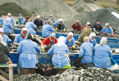 Haziran Ayında Kayıt Dışı İstihdam  9 Milyon 675 Bine Yükseldi