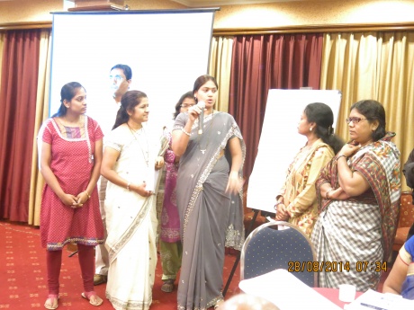 Hindistan'da kadın işçiler insana yakışır çalışma üzerinde kafa yoruyor