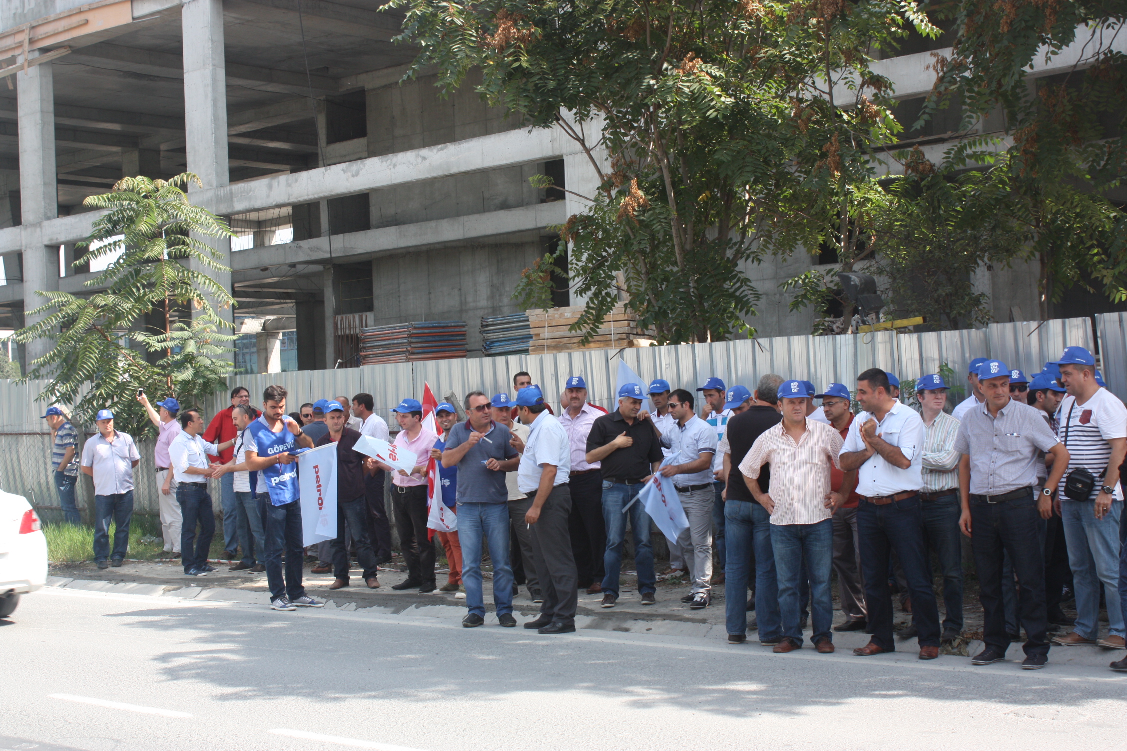 ‘Tasarıya temkinli yaklaşıyoruz’