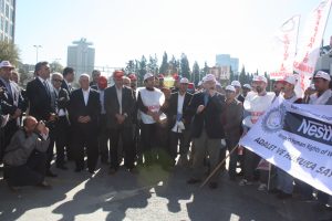 Petrol-İş Sendikası da Destek İçin Oradaydı