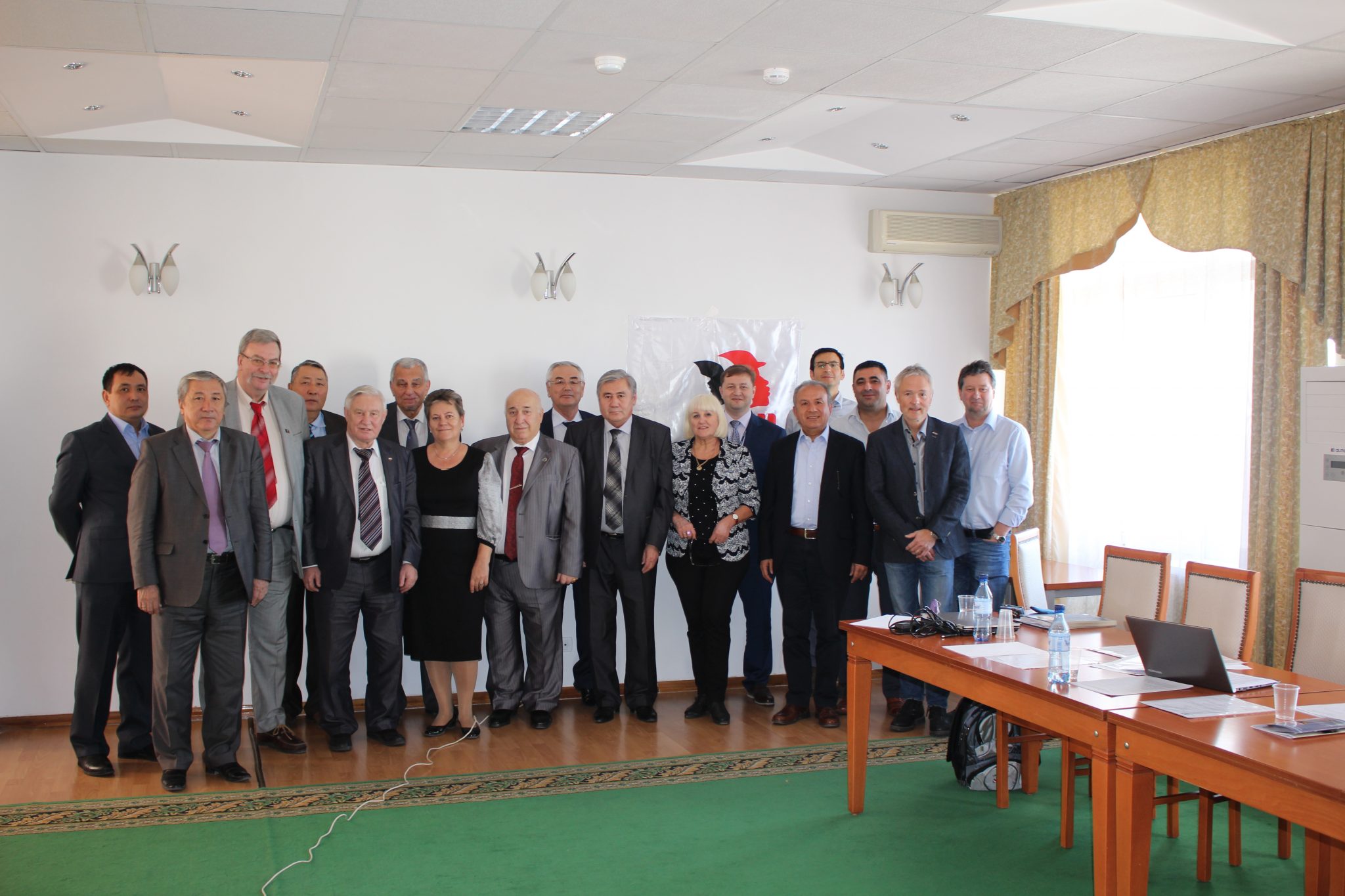 Hazar'da uluslararası sendikal dayanışma güçlendirilmeli