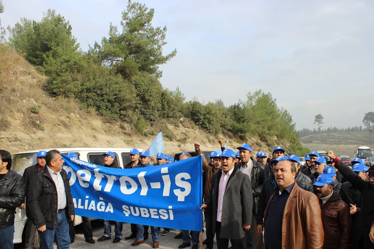 ONURLU DİRENİŞİNİZİN YANINDAYIZ