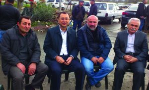 ONURLU DİRENİŞİNİZİN YANINDAYIZ