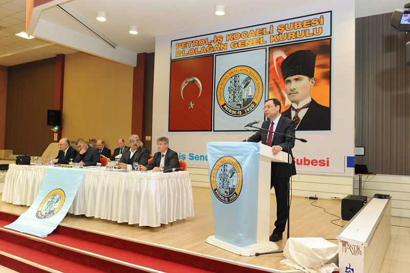 Salih Akduman Yeniden Şube Başkanı Oldu