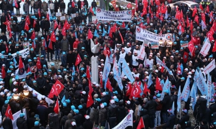 “Kıdem Tazminatı Tuzağına Düşmeyeceğiz”