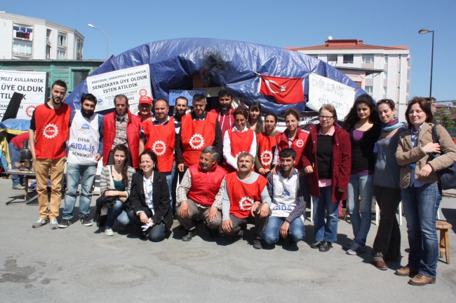Divan Pastanesi İşçileri: ‘Direnişimiz kırılmayacak! Biz onların bize karşı göstermiş oldukları direnişini kıracağız’