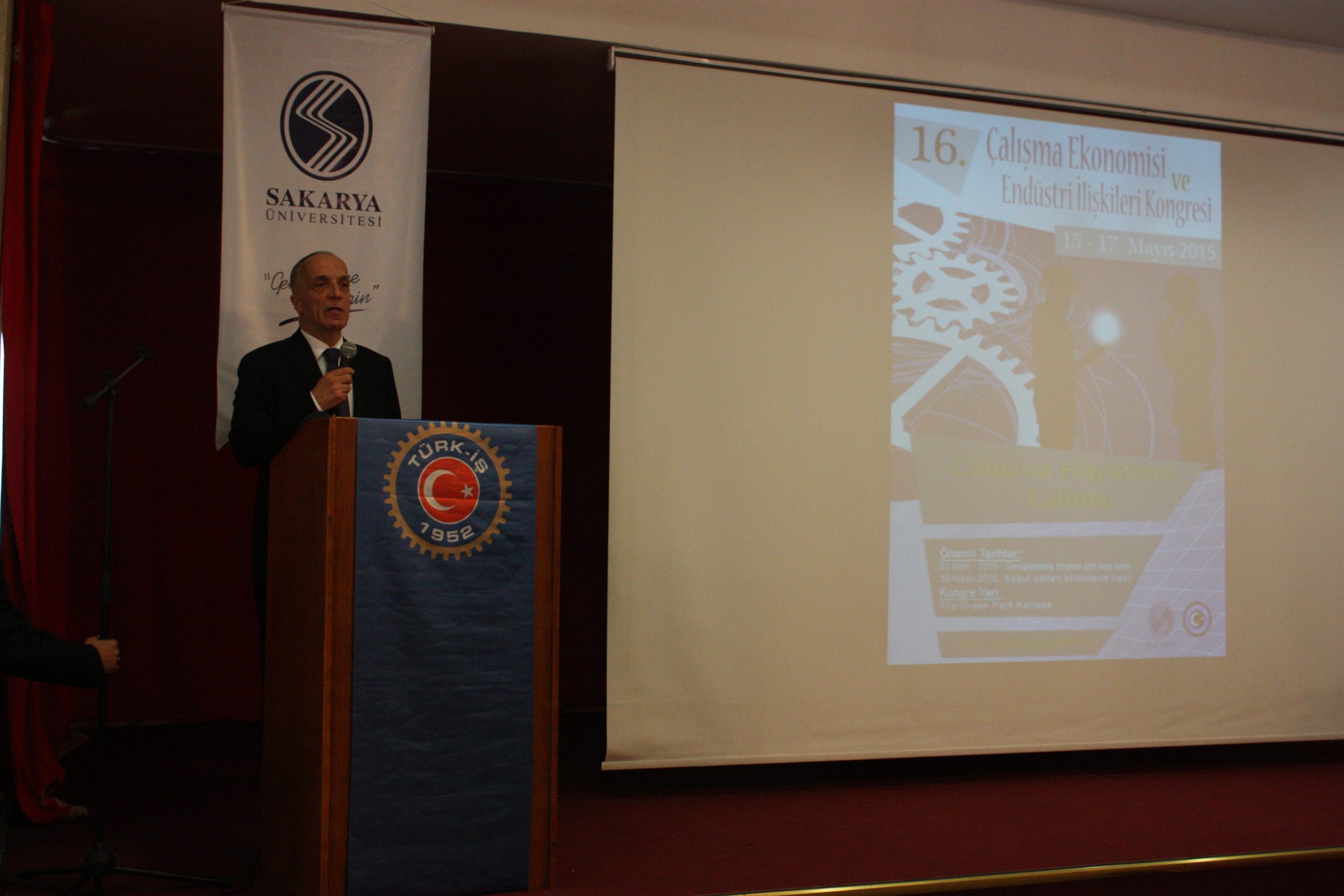 Kongrede 65 akademisyenin hazırladığı 36 bildiri sunuldu